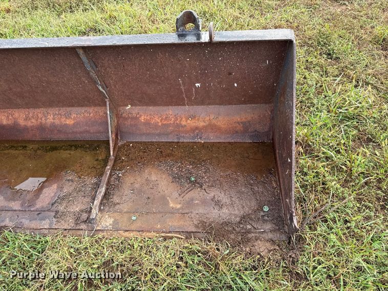 image for item DY8224 Case 1690 tractor