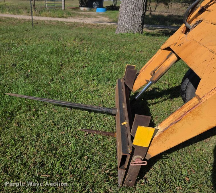 image for item DZ6385 International Harvester 756D tractor