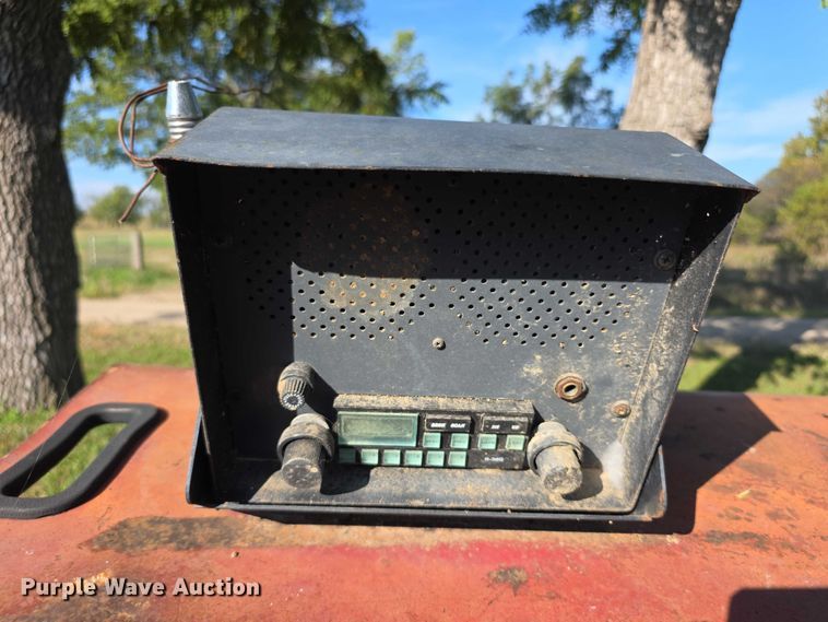 image for item DZ6385 International Harvester 756D tractor