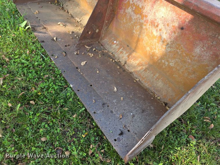 image for item DZ6385 International Harvester 756D tractor