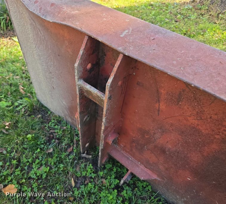 image for item DZ6385 International Harvester 756D tractor