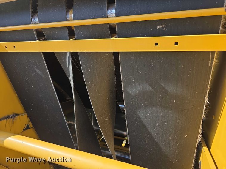 image for item DZ6392 1998 Vermeer 504L series round baler