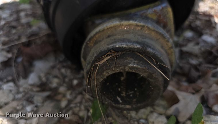 image for item DZ6392 1998 Vermeer 504L series round baler