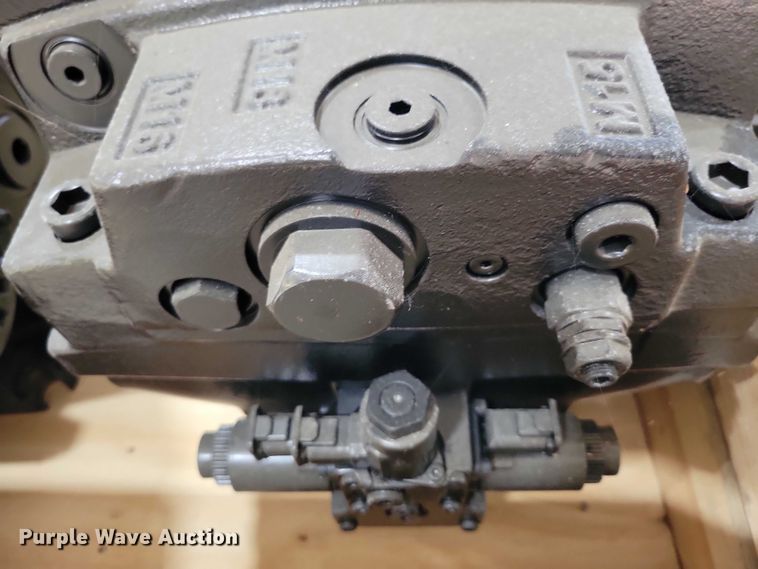 image for item DZ6581 (10) hydraulic drive pumps