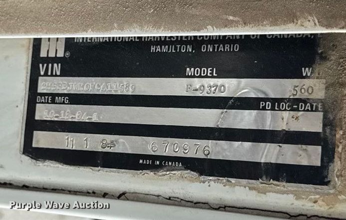 image for item EA1873 1985 International F9370 feed delivery truck