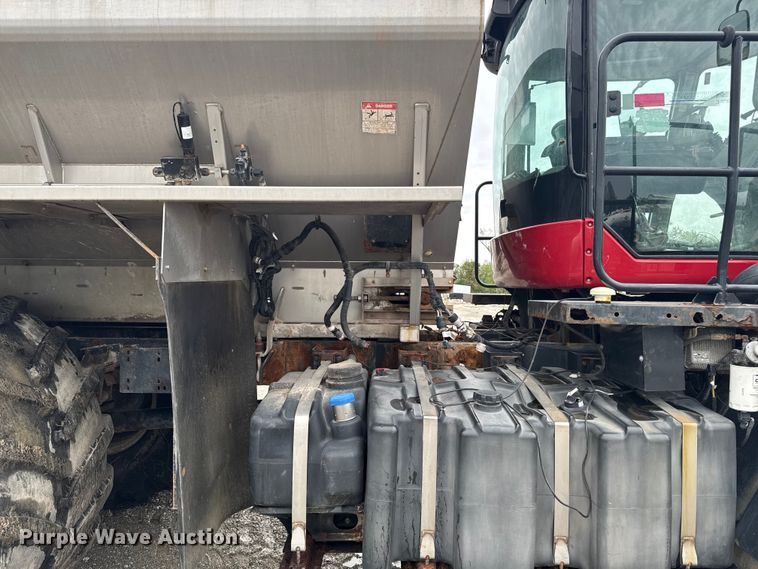 image for item EA1874 2014 Case IH Titan 4530 spreader