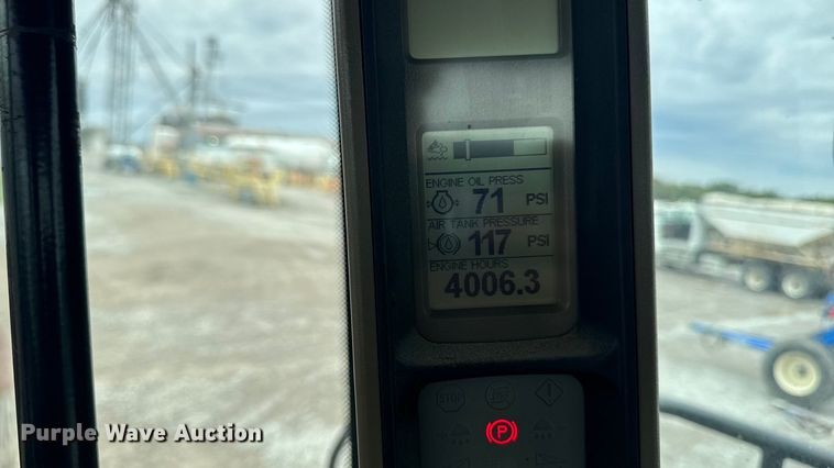 image for item EA1874 2014 Case IH Titan 4530 spreader