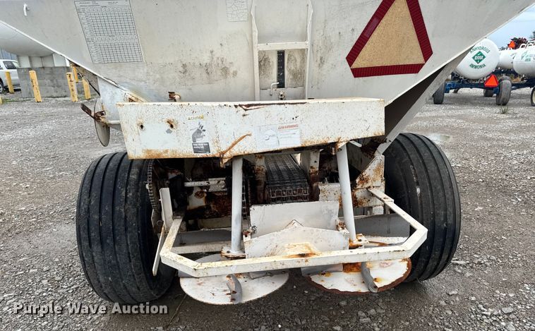 image for item EA1875 spreader