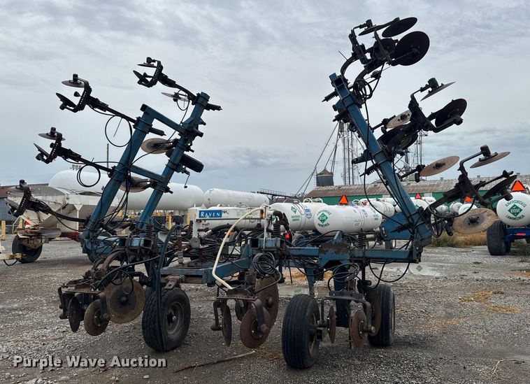 image for item EA1877 AG Systems 7000 NH3 applicator