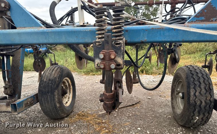 image for item EA1877 AG Systems 7000 NH3 applicator