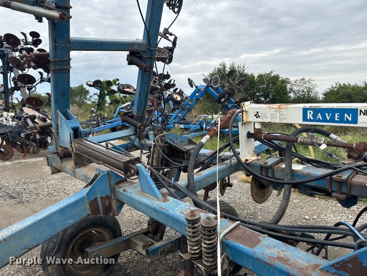 image for item EA1877 AG Systems 7000 NH3 applicator