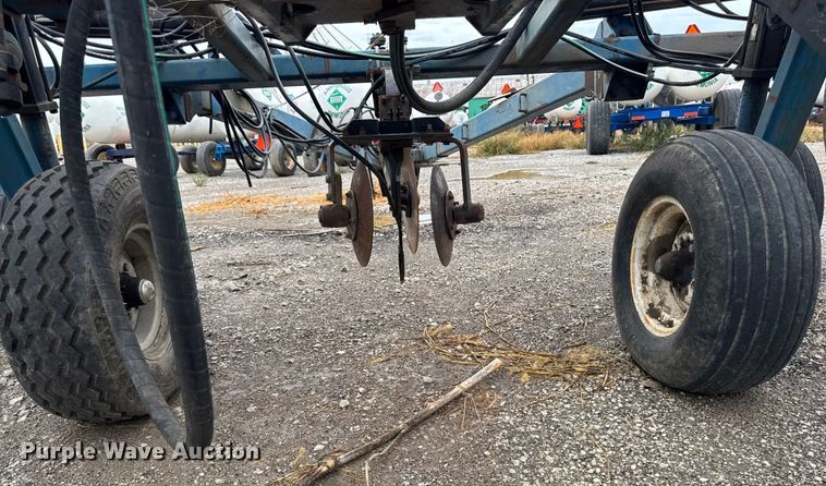 image for item EA1877 AG Systems 7000 NH3 applicator