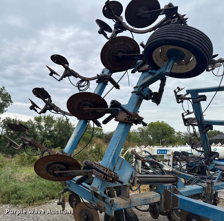 image for item EA1877 AG Systems 7000 NH3 applicator