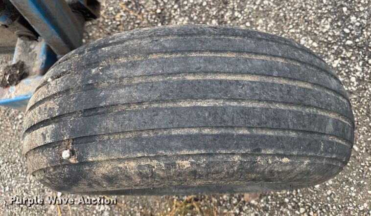 image for item EA1877 AG Systems 7000 NH3 applicator