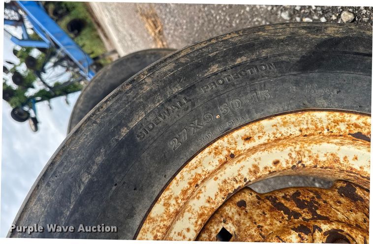 image for item EA1878 Blue Jet Little Husky NH3 applicator