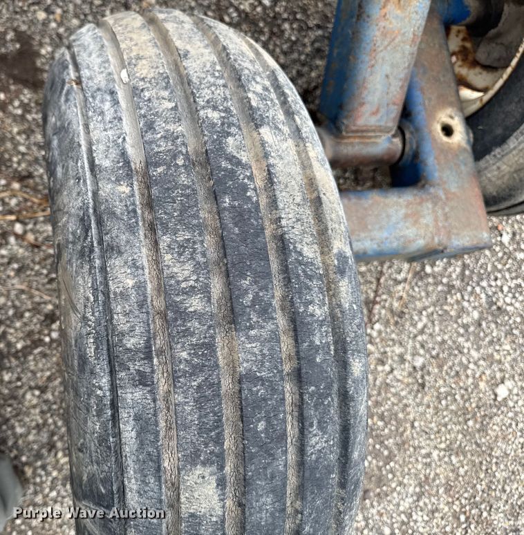 image for item EA1878 Blue Jet Little Husky NH3 applicator