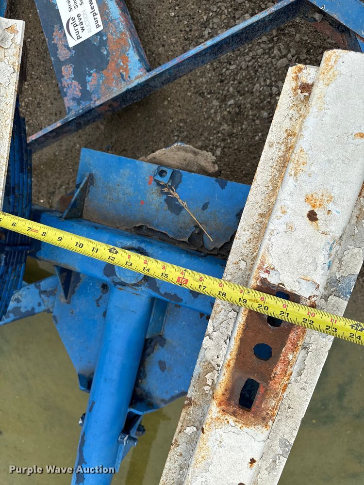 image for item EA1879 (3) running gear frames