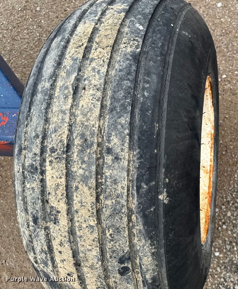 image for item EA1881 Running gear