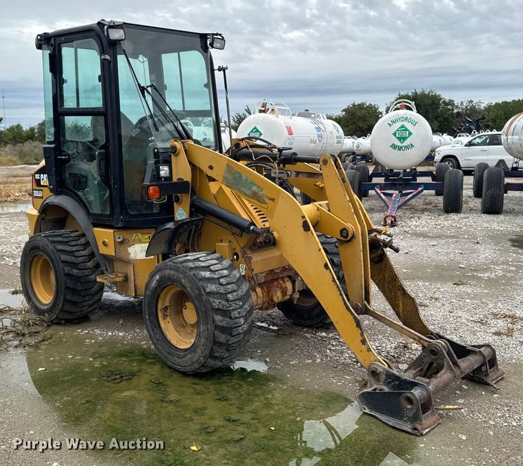 image for item EA1882 2015 Caterpillar 903C wheel loader