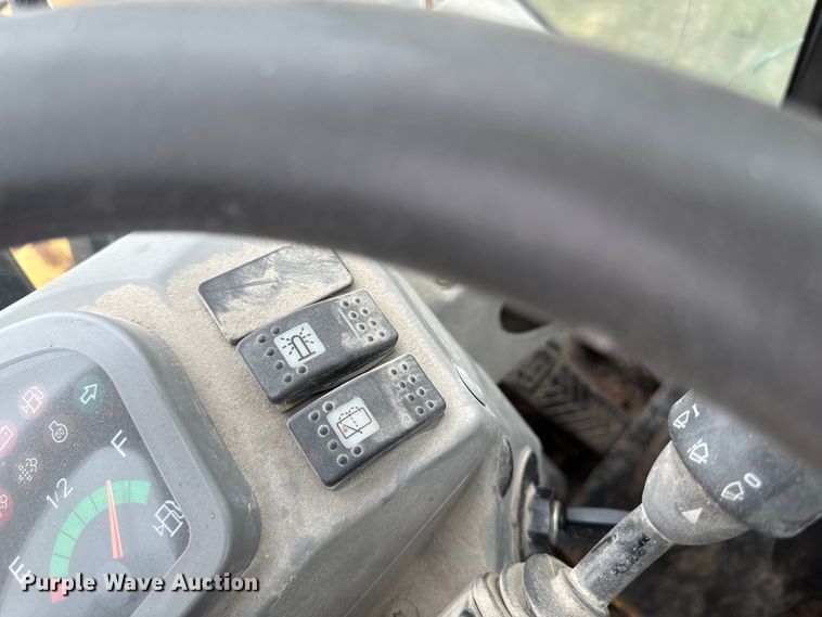 image for item EA1882 2015 Caterpillar 903C wheel loader