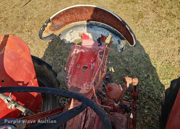 image for item EB8331 1958 McCormick Farmall 460 tractor