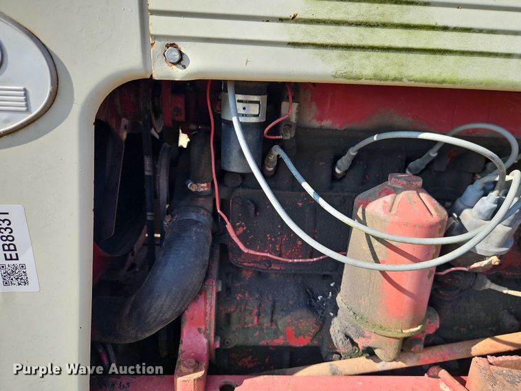 image for item EB8331 1958 McCormick Farmall 460 tractor