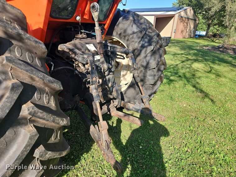 image for item EB8356 1978 Allis-Chalmers 7045 tractor