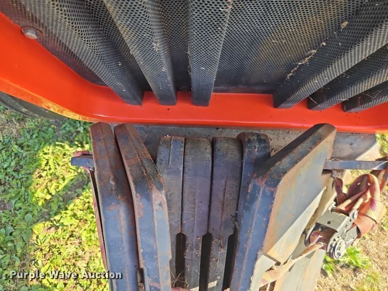 image for item EB8356 1978 Allis-Chalmers 7045 tractor