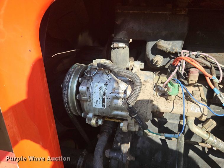 image for item EB8356 1978 Allis-Chalmers 7045 tractor