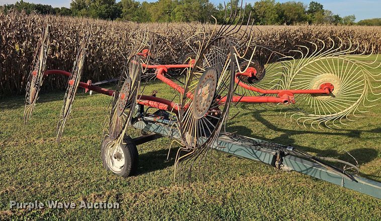 image for item EB8358 hay rake