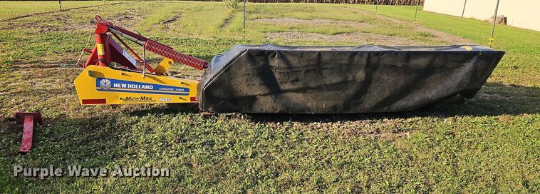 image for item EB8359 New Holland Duradisc 109M disc mower