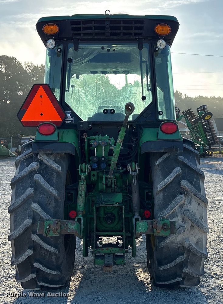 image for item EC3840 2017 John Deere 5090GN MFWD tractor