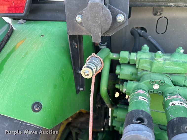 image for item EC3840 2017 John Deere 5090GN MFWD tractor