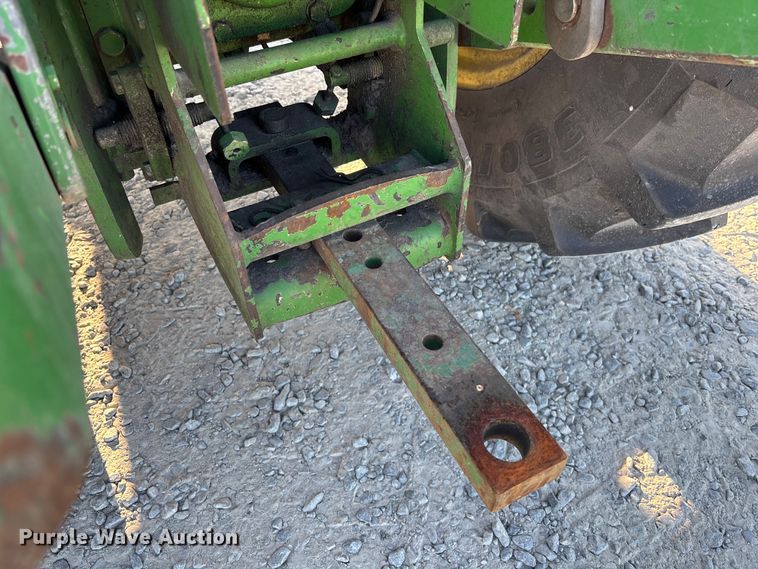 image for item EC3840 2017 John Deere 5090GN MFWD tractor