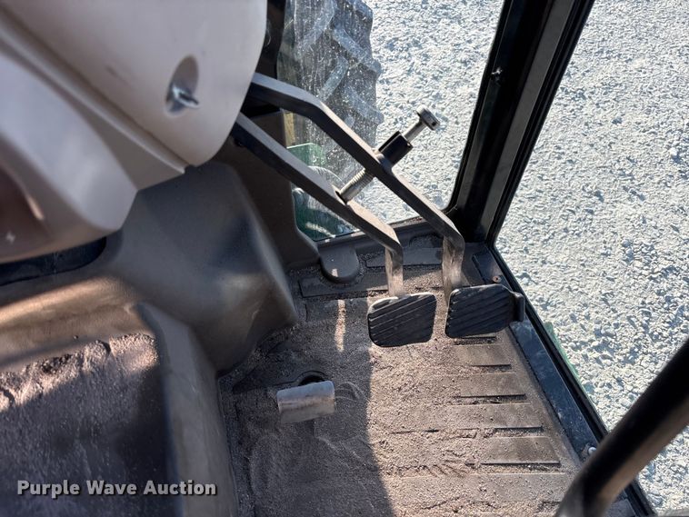 image for item EC3840 2017 John Deere 5090GN MFWD tractor