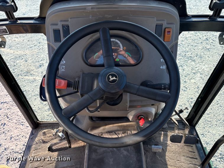 image for item EC3840 2017 John Deere 5090GN MFWD tractor