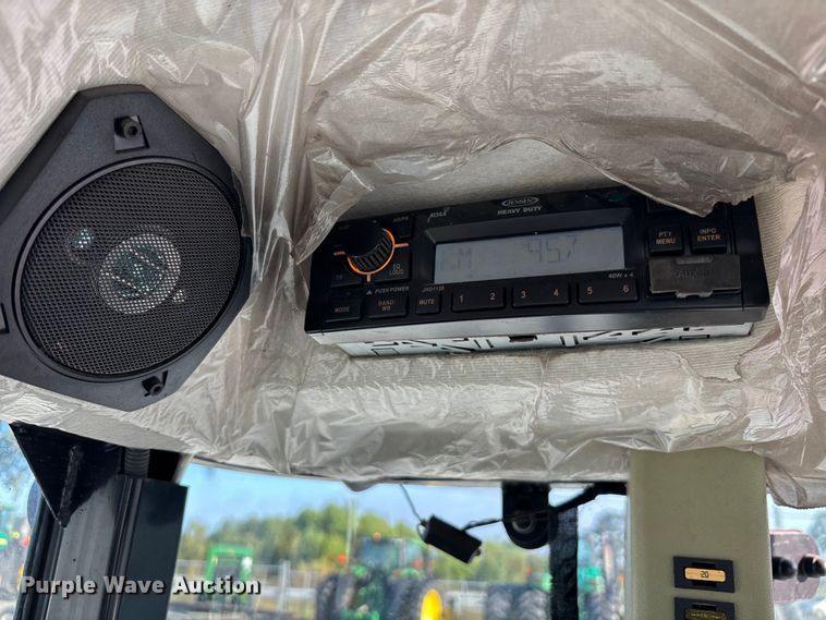 image for item EC3840 2017 John Deere 5090GN MFWD tractor