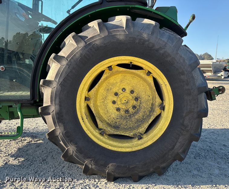 image for item EC3840 2017 John Deere 5090GN MFWD tractor