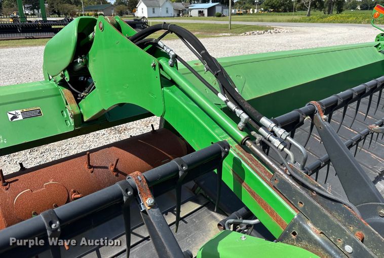 image for item EC3842 2012 John Deere 640FD flex draper head