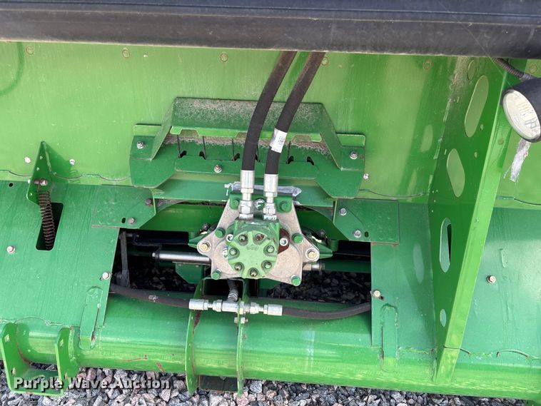 image for item EC3842 2012 John Deere 640FD flex draper head