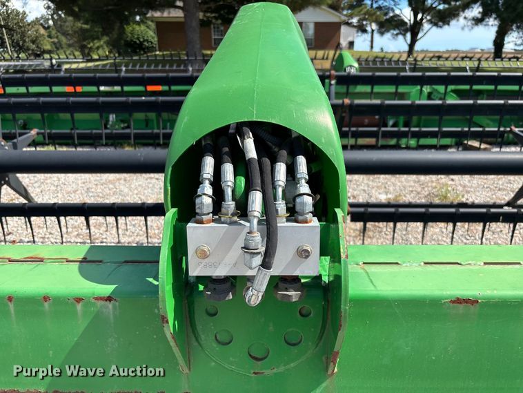 image for item EC3842 2012 John Deere 640FD flex draper head