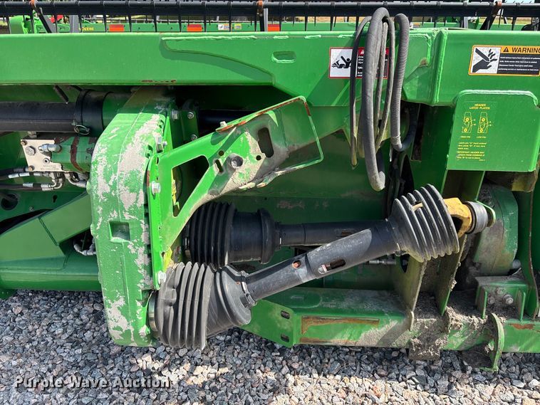 image for item EC3842 2012 John Deere 640FD flex draper head