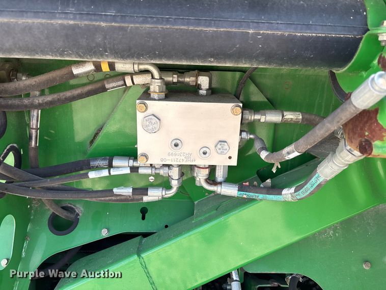 image for item EC3842 2012 John Deere 640FD flex draper head