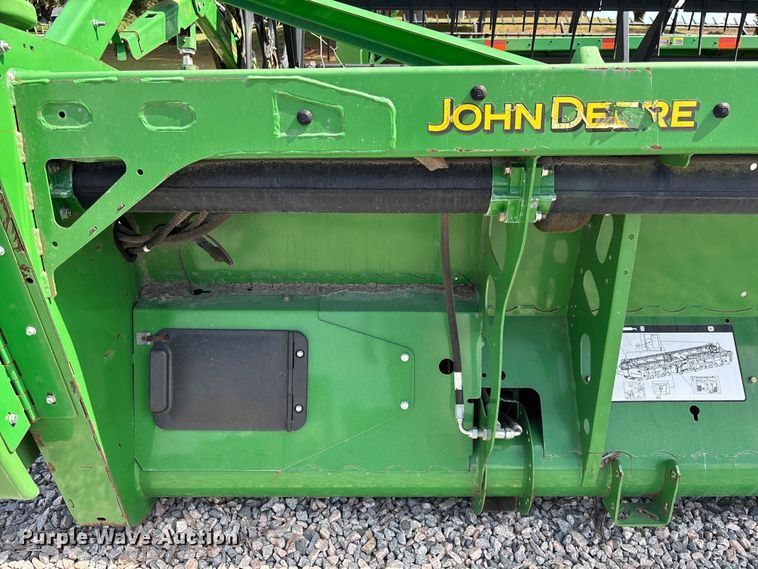 image for item EC3842 2012 John Deere 640FD flex draper head