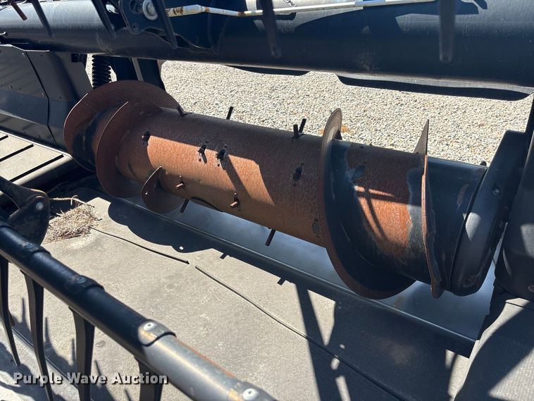 image for item EC3843 2018 MacDon FD75-D flex draper head