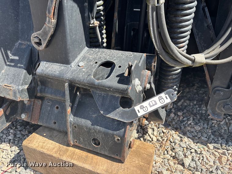 image for item EC3843 2018 MacDon FD75-D flex draper head