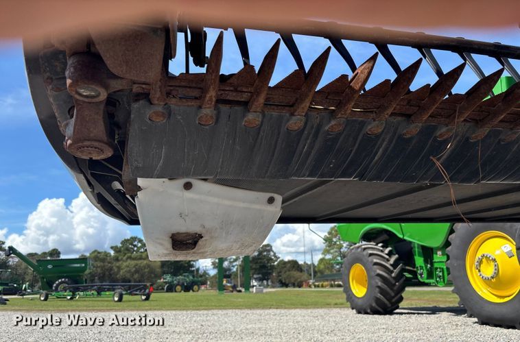 image for item EC3843 2018 MacDon FD75-D flex draper head