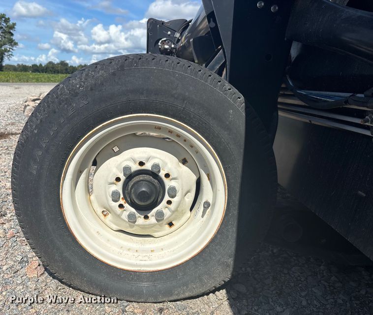 image for item EC3843 2018 MacDon FD75-D flex draper head