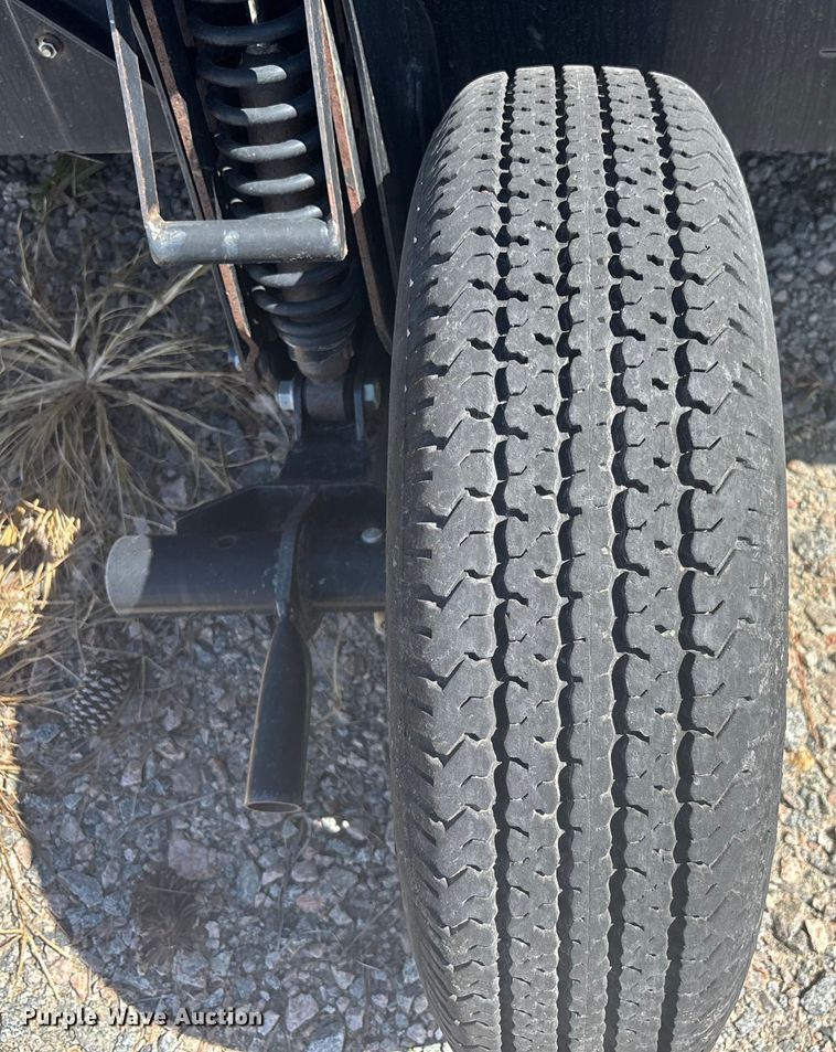 image for item EC3843 2018 MacDon FD75-D flex draper head