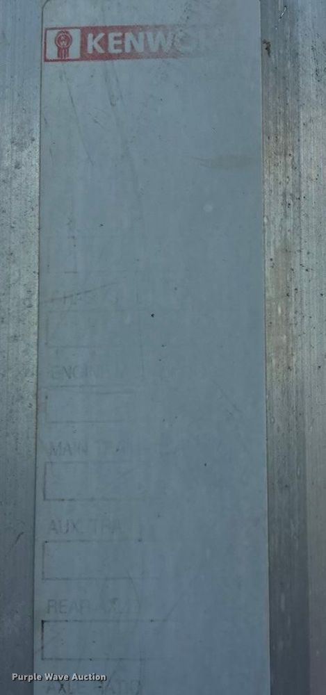 image for item ED2257 2000 Kenworth T800 fertilizer delivery truck